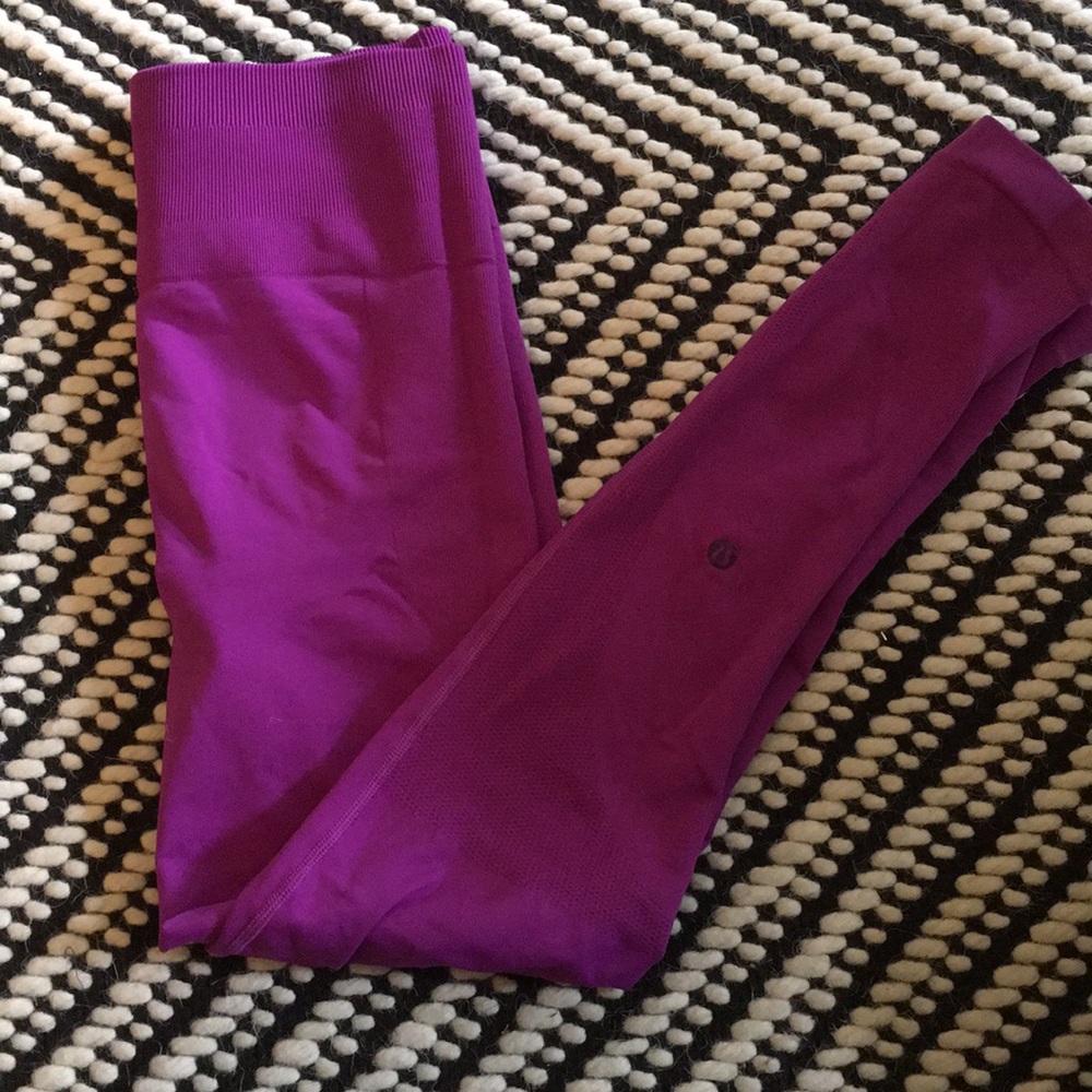 Hot magenta lulu lemon compression pants